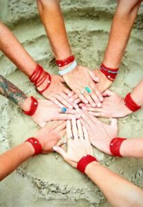 Il Bracciale dellla sorellanza - Le Sorelle (26)