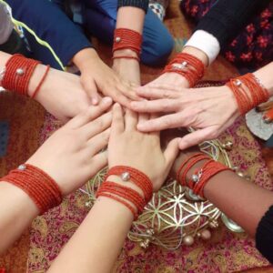 Il Bracciale dellla sorellanza - Le Sorelle (27)