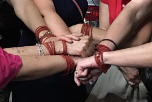 Il Bracciale dellla sorellanza - Le Sorelle (57)